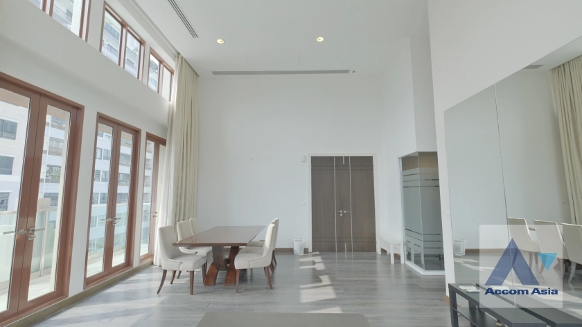 4  3 br Condominium for rent and sale in Ploenchit ,Bangkok BTS Ploenchit at The Crest Ruamrudee AA37000