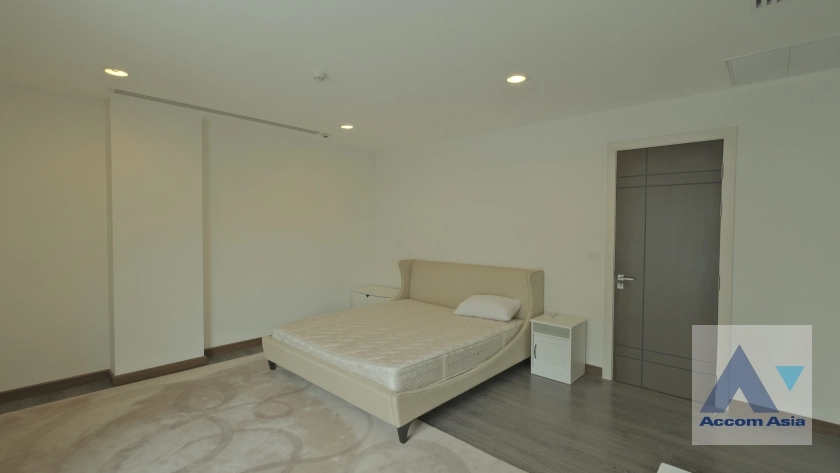 13  3 br Condominium for rent and sale in Ploenchit ,Bangkok BTS Ploenchit at The Crest Ruamrudee AA37000