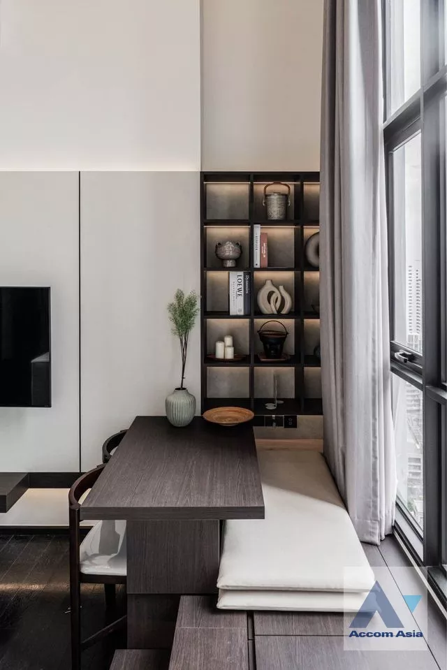 unit 2 Bedrooms  Condominium For Rent & Sale in Sukhumvit, Bangkok  near BTS Thong Lo (AA37002)