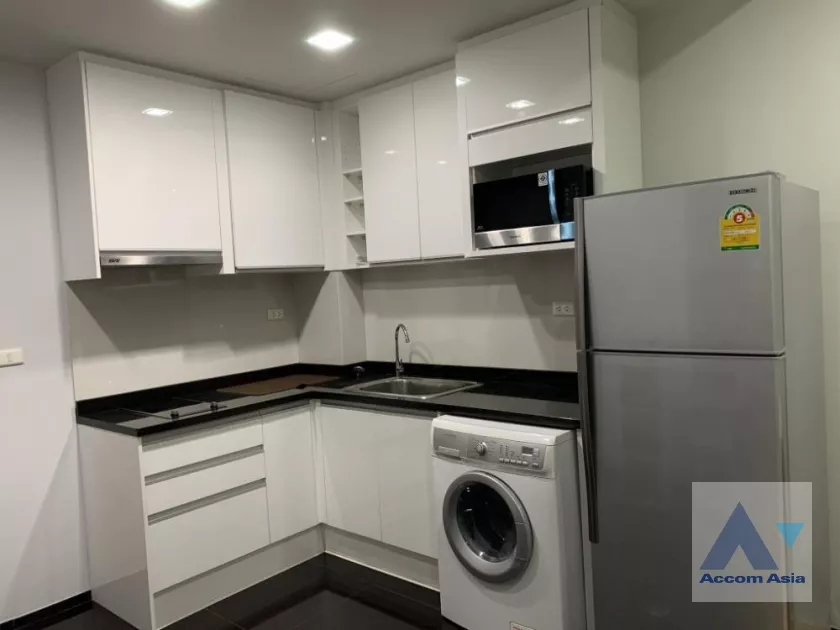 unit 1 Bedroom  Condominium For Rent in Sukhumvit, Bangkok  near BTS Phrom Phong (AA37005)