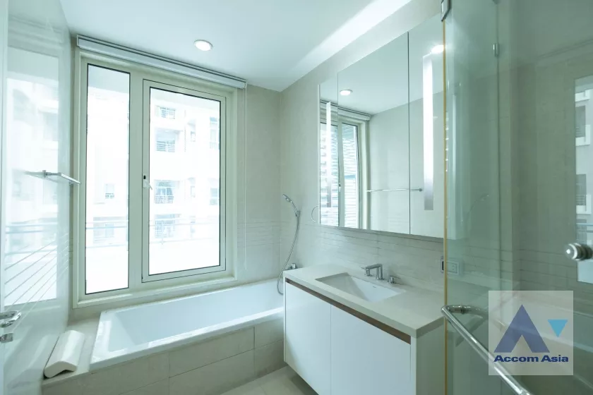 12  2 br Condominium for rent and sale in Ploenchit ,Bangkok BTS Chitlom at Q Langsuan  AA37007