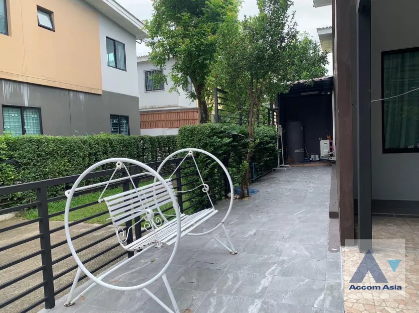 14  3 br Townhouse For Rent in Petchkasem ,Bangkok  at The Connect Prachauthit 27 AA37011
