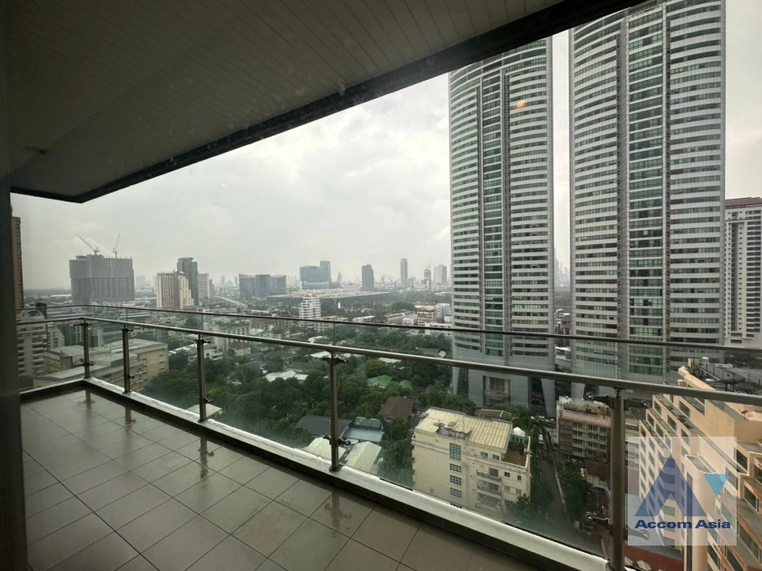 22  3 br Apartment For Rent in Sukhumvit ,Bangkok BTS Asok - MRT Sukhumvit at A unique blend AA37022