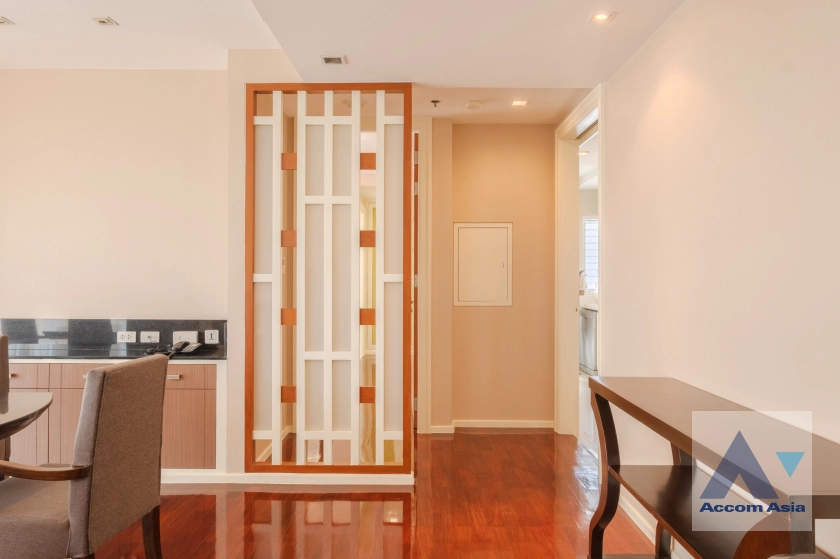 15  3 br Apartment for rent and sale in Sukhumvit ,Bangkok BTS Asok - MRT Sukhumvit at Serviced Apartment with Park view AA37022