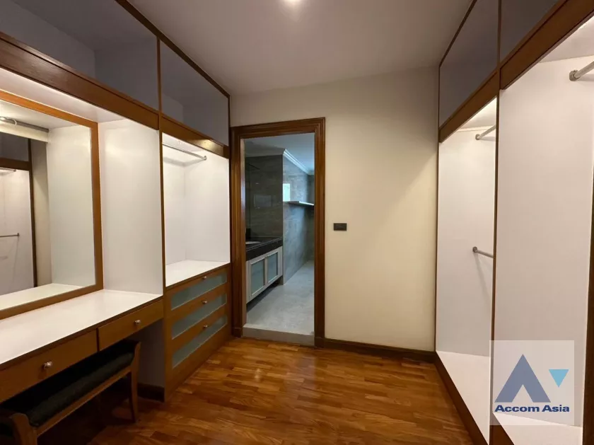 7  2 br Apartment For Rent in Sukhumvit ,Bangkok BTS Nana at Fully Furnished Suites AA37029