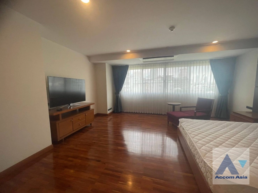 7  2 br Apartment For Rent in Sukhumvit ,Bangkok BTS Nana at Fully Furnished Apartment, Only 2 mins walk to BTS AA37029