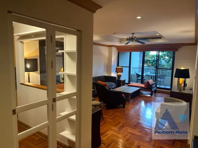 unit 1 Bedroom  Condominium For Rent in Sathorn, Bangkok  near BTS Chong Nonsi (AA37033)