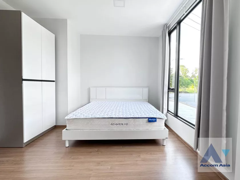 5  3 br Townhouse For Rent in Samutprakan ,Samutprakan  at House AA37034