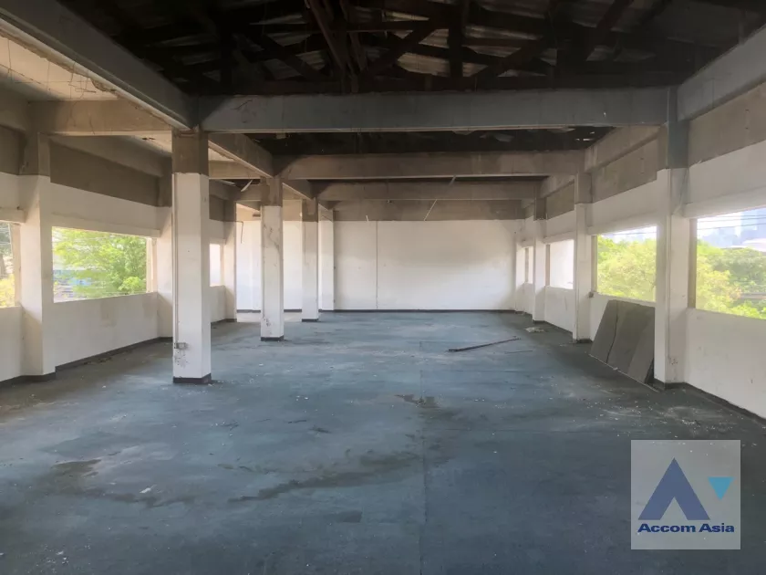 unitOffice |  Building For Rent in Sukhumvit, Bangkok  (AA37045)