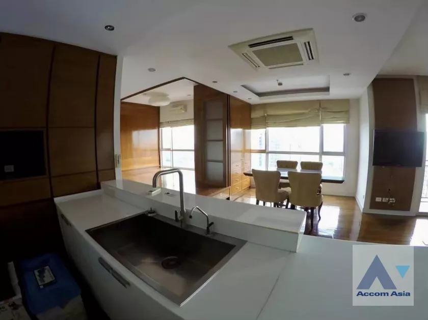 5  1 br Condominium for rent and sale in Charoen Nakhon ,Bangkok BTS Krung Thon Buri at Hive Sathorn AA37050