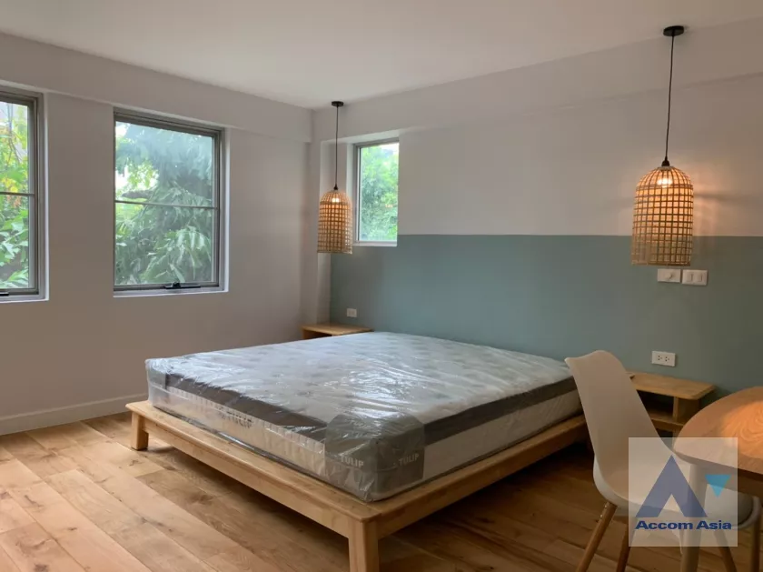 12  2 br Condominium For Sale in Sukhumvit ,Bangkok BTS Thong Lo at Raintree Villa AA37052