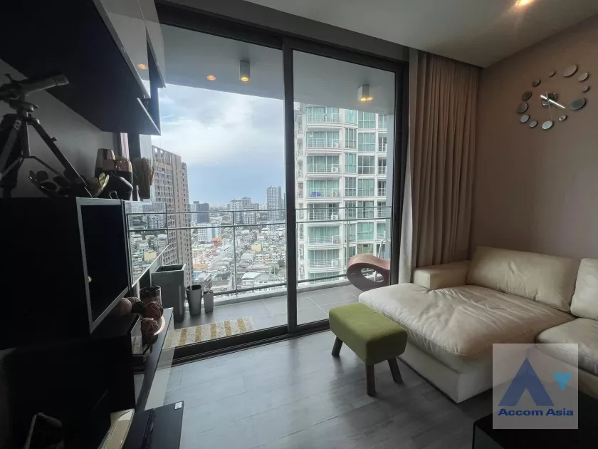 5  2 br Condominium For Rent in Sukhumvit ,Bangkok BTS Phra khanong at The Room Sukhumvit 69 AA37057