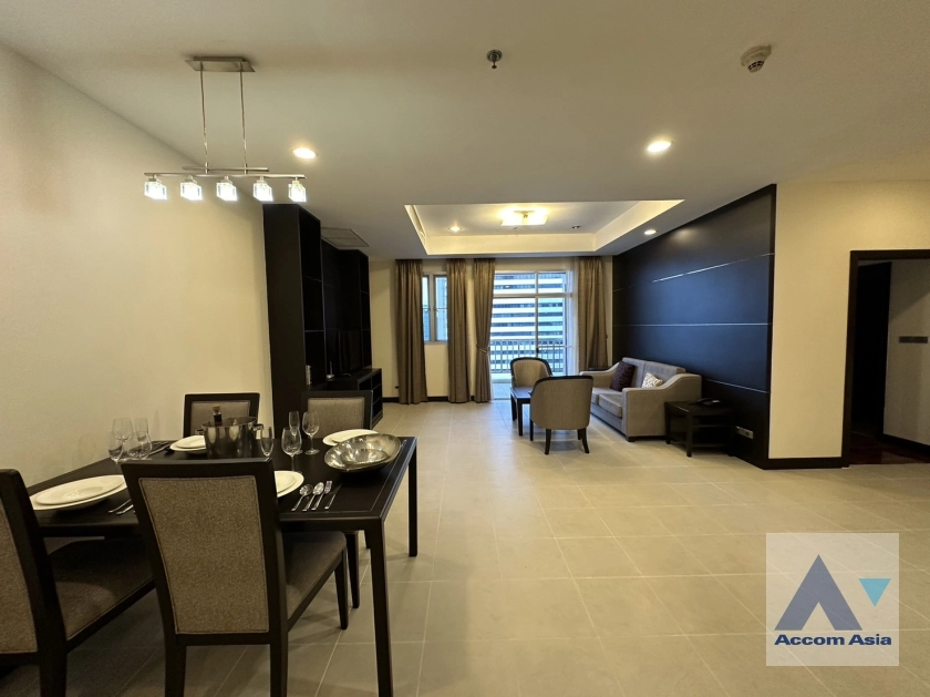 unit 2 Bedrooms  Apartment For Rent in Sukhumvit, Bangkok  near BTS Asok - MRT Sukhumvit (AA37060)