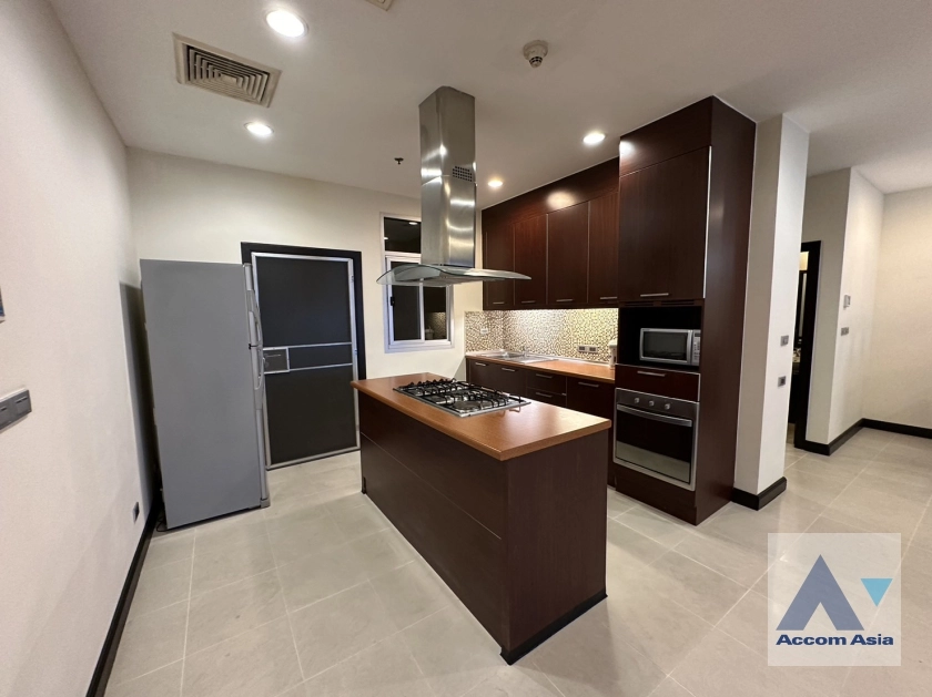 5  2 br Apartment For Rent in Sukhumvit ,Bangkok BTS Asok - MRT Sukhumvit at Elegant place for a Pet Friendly AA37060