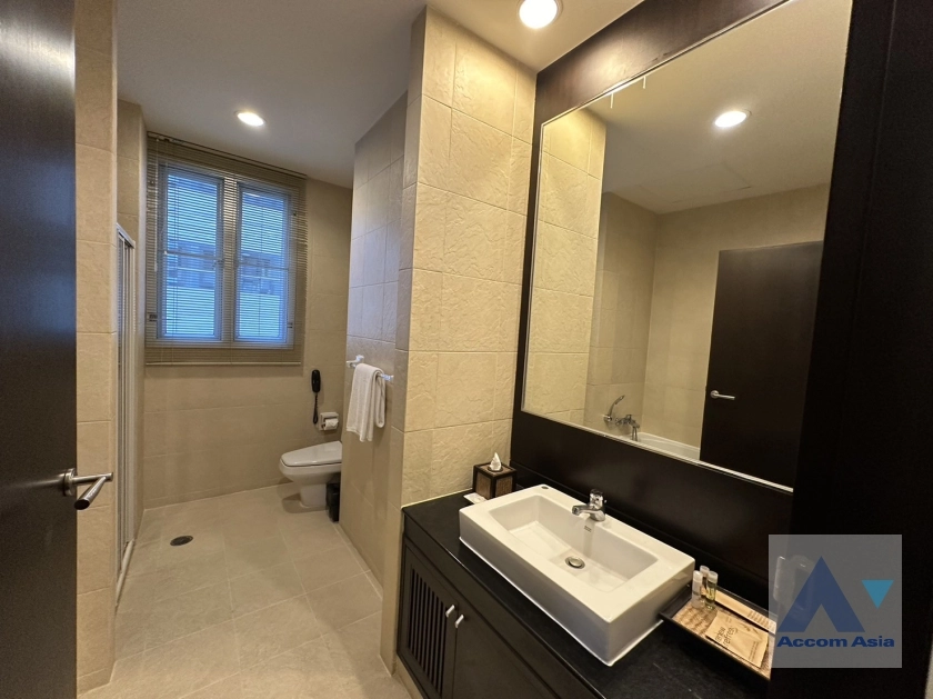 16  2 br Apartment For Rent in Sukhumvit ,Bangkok BTS Asok - MRT Sukhumvit at Elegant place for a Pet Friendly AA37060