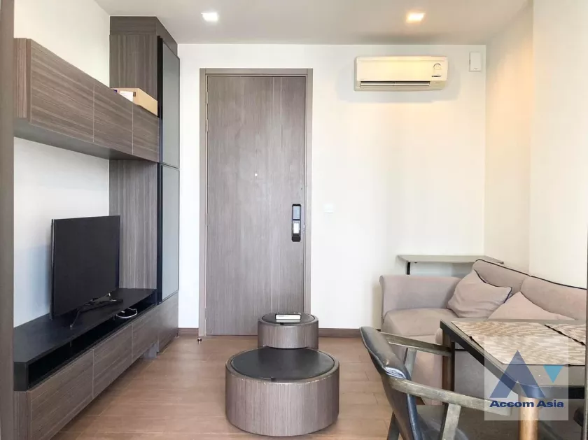  1 Bedroom  Condominium For Rent in Sukhumvit, Bangkok  near BTS Phra khanong (AA37068)