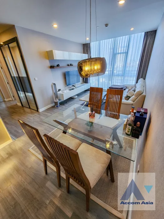 4  2 br Condominium for rent and sale in Silom ,Bangkok BTS Surasak at The Room Sathorn Pan Road AA37069