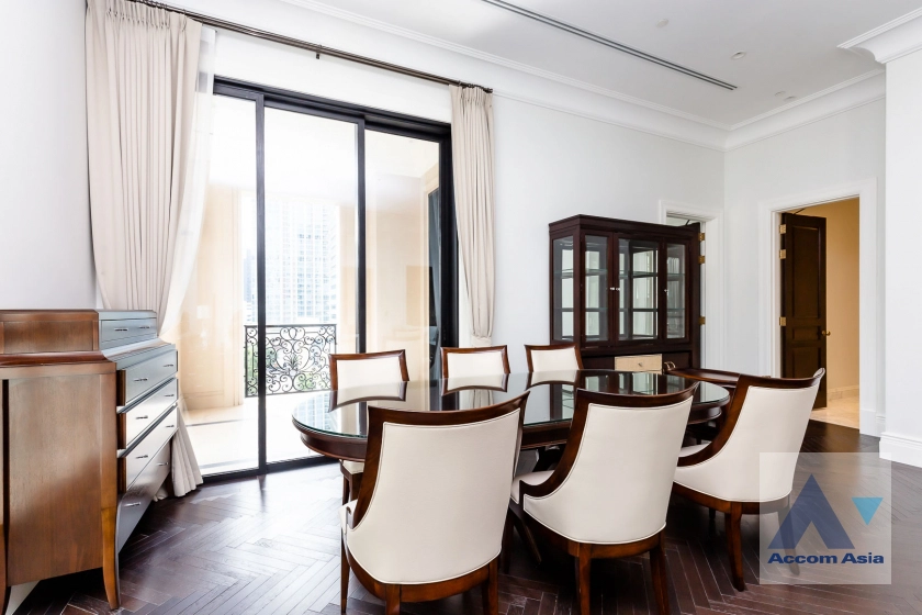 12  2 br Condominium For Rent in Ploenchit ,Bangkok BTS Ploenchit at 98 Wireless AA37075