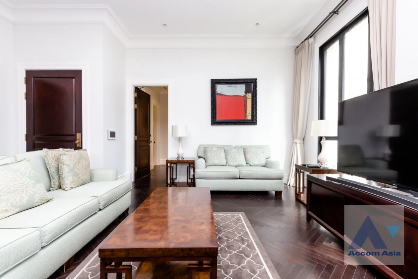 5  2 br Condominium For Rent in Ploenchit ,Bangkok BTS Ploenchit at 98 Wireless AA37075