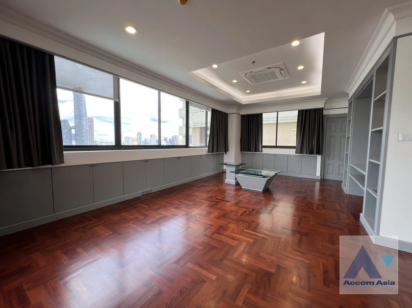 8  3 br Condominium For Rent in Sukhumvit ,Bangkok BTS Phrom Phong at Ruamsuk Condominium AA37077