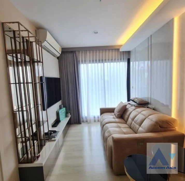  2 Bedrooms  Condominium For Sale in Ratchadapisek, Bangkok  near BTS Asok (AA37081)