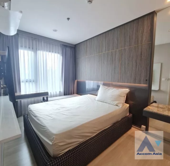 7  2 br Condominium For Sale in Ratchadapisek ,Bangkok BTS Asok at Life Asoke AA37081
