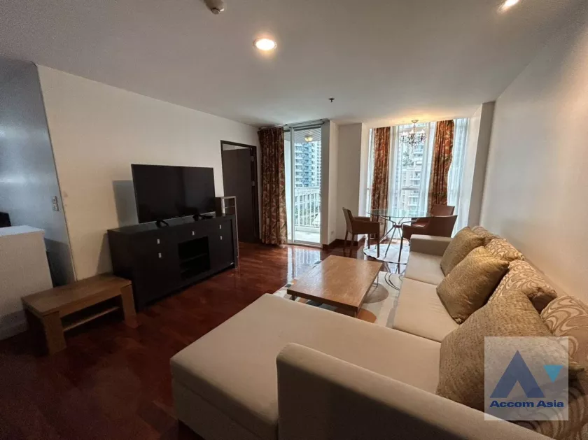 unit 2 Bedrooms  Condominium For Rent in Ploenchit, Bangkok  near BTS Chitlom (AA37084)