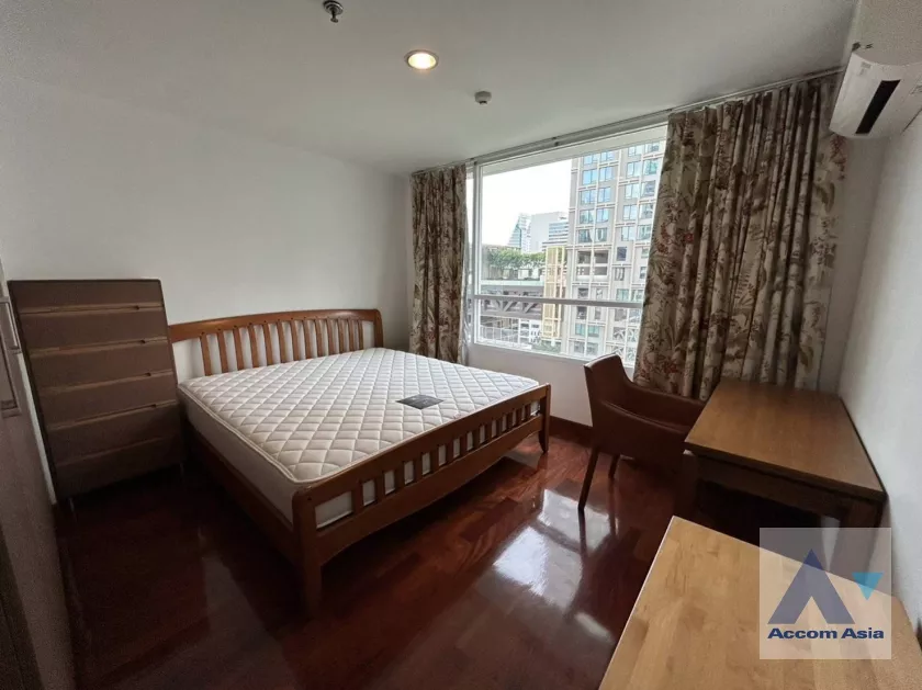 12  2 br Condominium For Rent in Ploenchit ,Bangkok BTS Chitlom at Urbana Langsuan AA37084