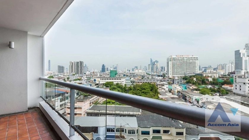 10  3 br Apartment For Rent in Sathorn ,Bangkok BRT Thanon Chan at A Contemporary City Oasis AA37086