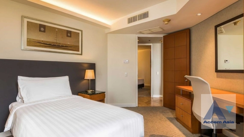 7  3 br Apartment For Rent in Sathorn ,Bangkok BRT Thanon Chan at A Contemporary City Oasis AA37086