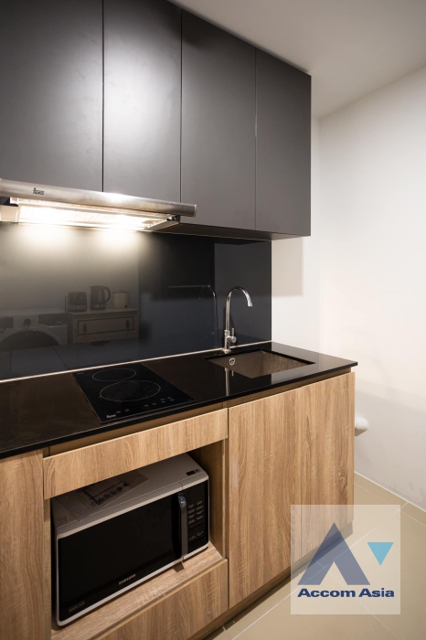 6  2 br Condominium For Rent in Sathorn ,Bangkok BTS Surasak at Blossom Condo @ Sathorn-Charoenrat AA37089