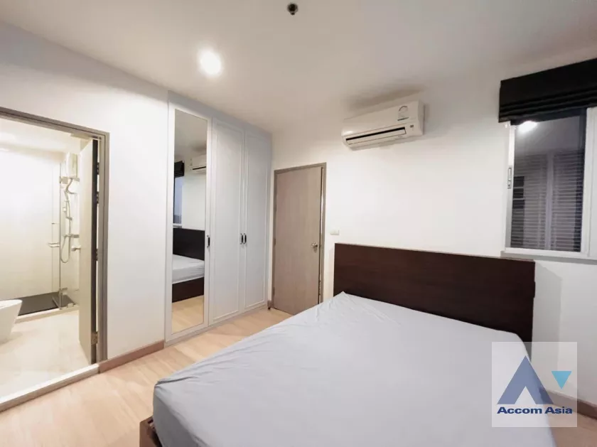  1 Bedroom  Condominium For Rent & Sale in Phaholyothin, Bangkok  near MRT Lat Phrao (AA37115)