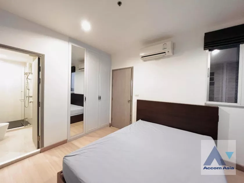 unit 1 Bedroom  Condominium For Rent & Sale in Phaholyothin, Bangkok  near MRT Lat Phrao (AA37115)
