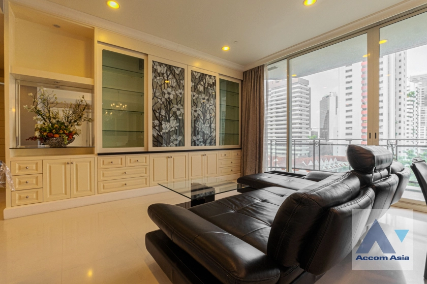 unitFully Furnished | Luxury condo with modern charm at Royce Private Residences (AA37116)