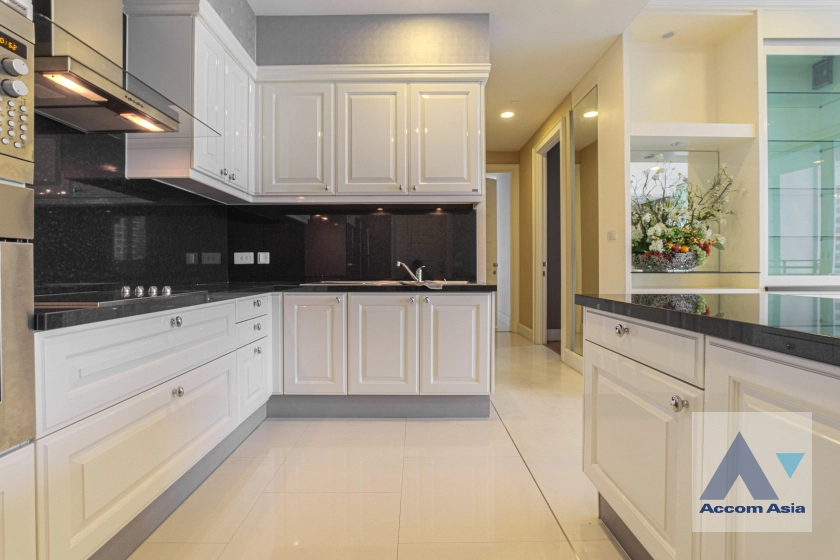 11  3 br Condominium for rent and sale in Sukhumvit ,Bangkok BTS Phrom Phong at Royce Private Residences AA37116