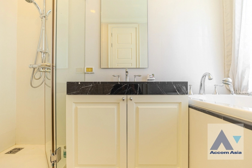 19  3 br Condominium for rent and sale in Sukhumvit ,Bangkok BTS Phrom Phong at Royce Private Residences AA37116