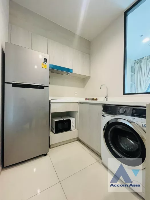 7  1 br Condominium For Sale in Ploenchit ,Bangkok BTS Ploenchit at Life One Wireless AA37121