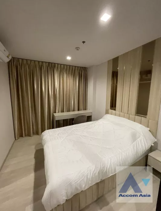 8  1 br Condominium For Sale in Ploenchit ,Bangkok BTS Ploenchit at Life One Wireless AA37121