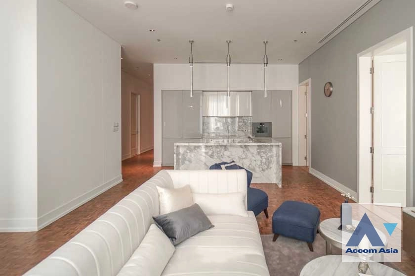 unit 2 Bedrooms  Condominium For Rent & Sale in Silom, Bangkok  near BTS Chong Nonsi (AA37135)