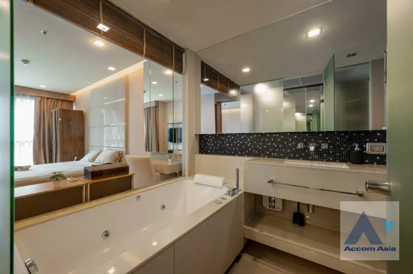 11  1 br Condominium For Sale in Silom ,Bangkok BTS Chong Nonsi at The Address Sathorn AA37138