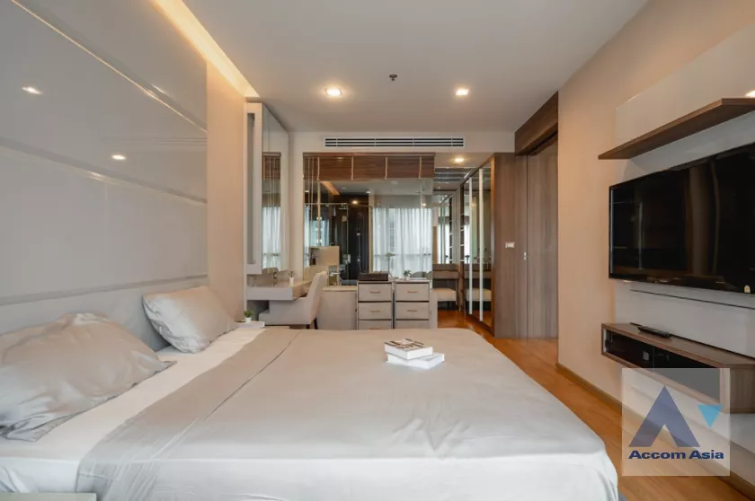 9  1 br Condominium For Sale in Silom ,Bangkok BTS Chong Nonsi at The Address Sathorn AA37138