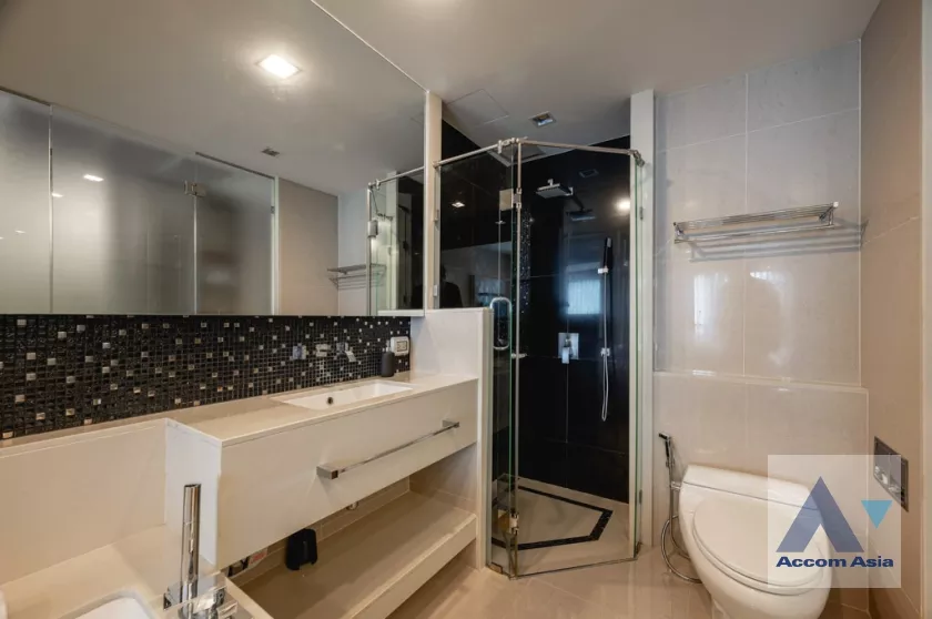 10  1 br Condominium For Sale in Silom ,Bangkok BTS Chong Nonsi at The Address Sathorn AA37138