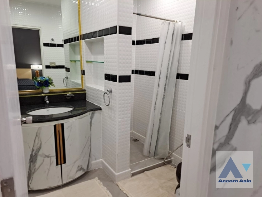 6  2 br Condominium for rent and sale in Sukhumvit ,Bangkok  at President Park Sukhumvit 24   AA37141