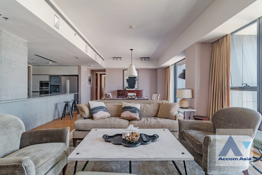 unit 3 Bedrooms  Condominium For Sale in Sathorn, Bangkok  near BTS Chong Nonsi - MRT Lumphini (AA37142)