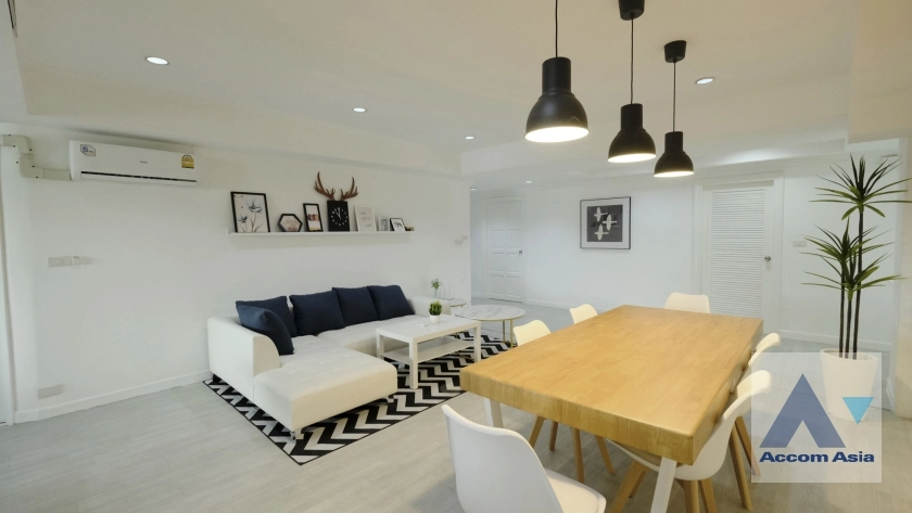  1  5 br Condominium for rent and sale in Sukhumvit ,Bangkok BTS Phrom Phong at Royal Castle Sukhumvit 39 AA37144