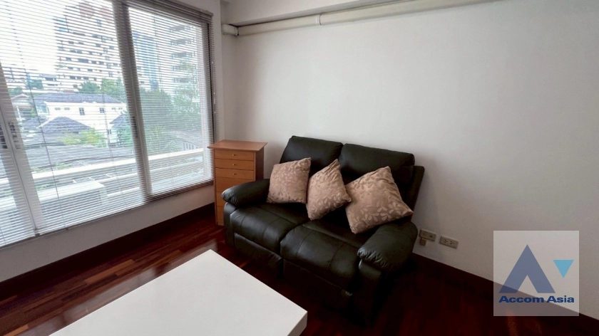 unit 2 Bedrooms  Condominium For Rent & Sale in Ploenchit, Bangkok  near BTS Ploenchit (AA37147)