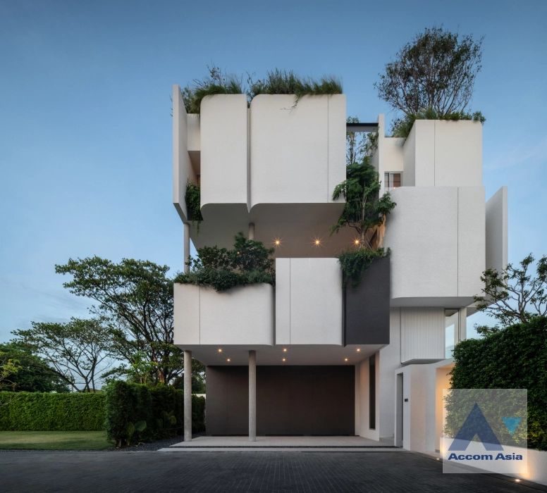  1  3 br House For Sale in Krungthep Kreetha ,Bangkok ARL Hua Mak at ARQ10 Krungthep Kreetha AA37153