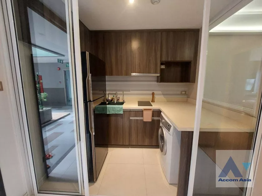 unit 1 Bedroom  Condominium For Rent & Sale in Sukhumvit, Bangkok  near BTS Thong Lo (AA37158)