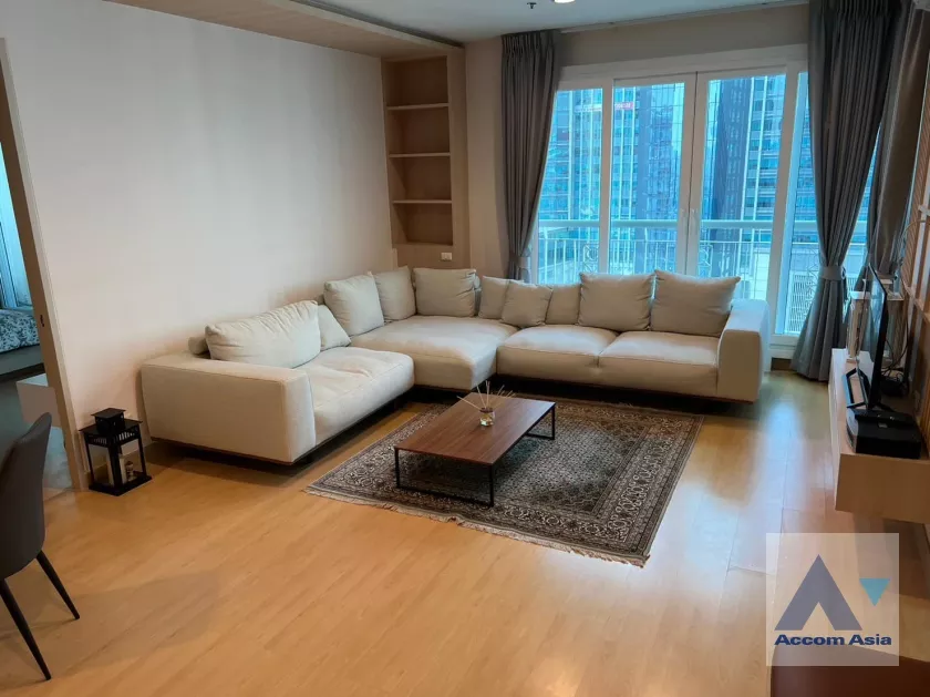 3 Bedrooms  Condominium For Rent in Sukhumvit, Bangkok  near BTS Asok - MRT Sukhumvit (AA37174)