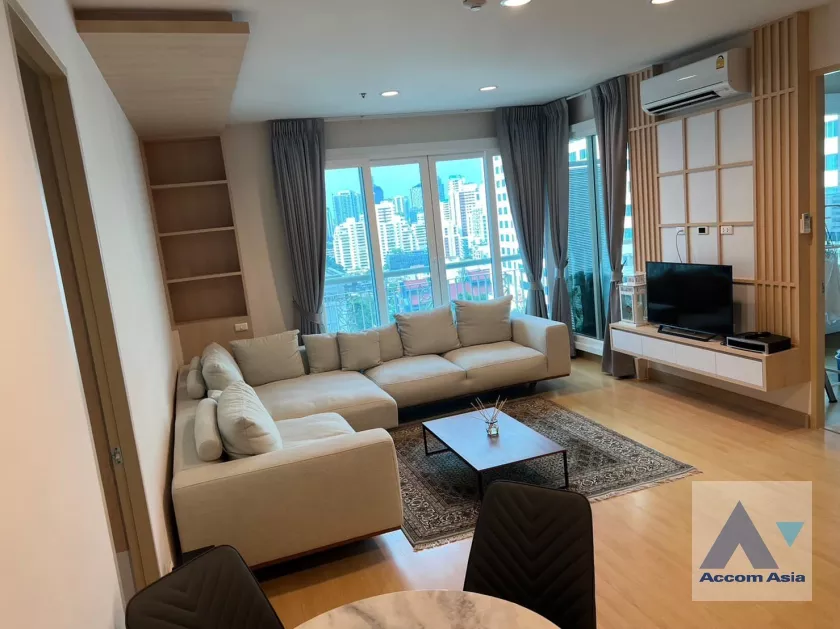 unit 3 Bedrooms  Condominium For Rent in Sukhumvit, Bangkok  near BTS Asok - MRT Sukhumvit (AA37174)